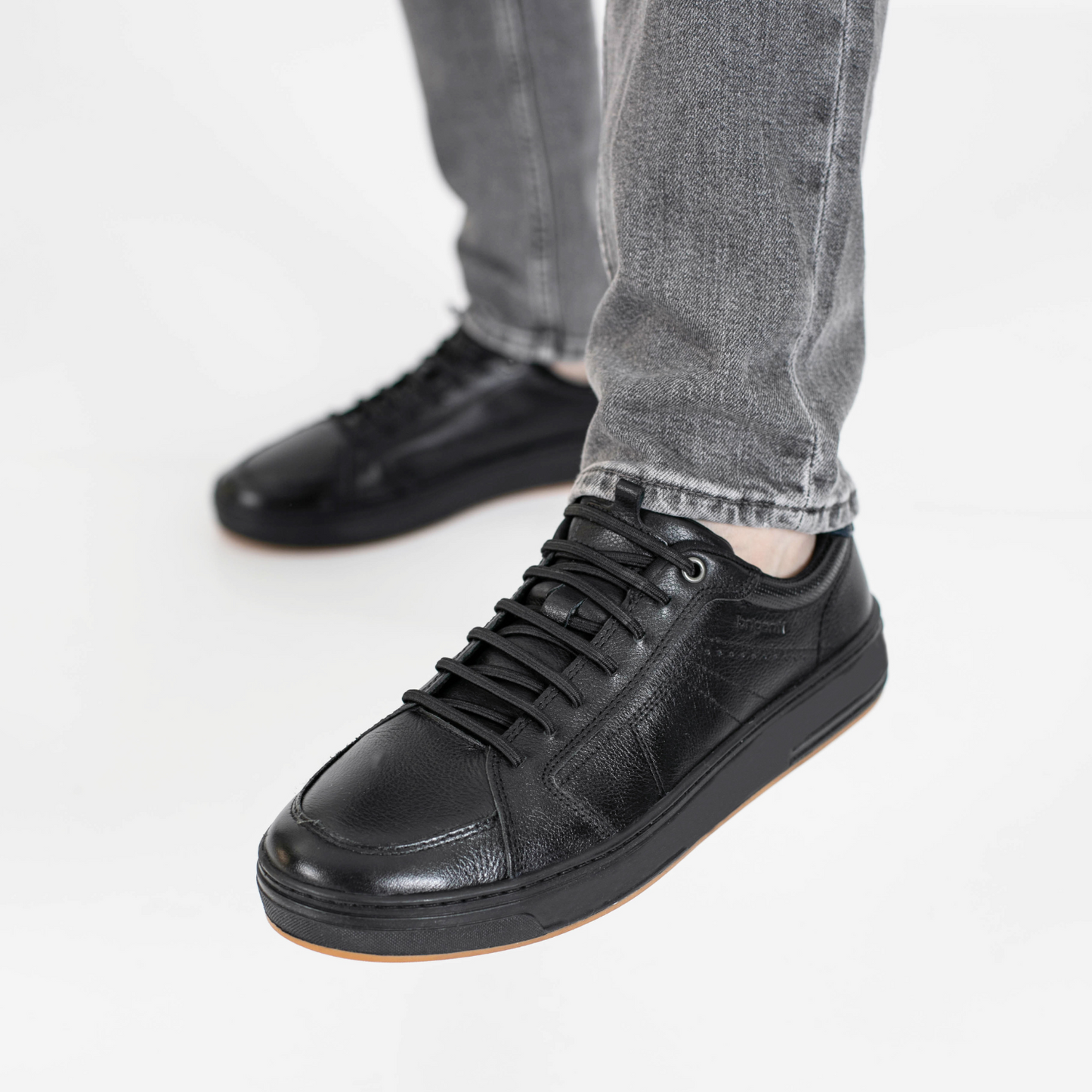 ZAPATILLA ANGUS BLACK