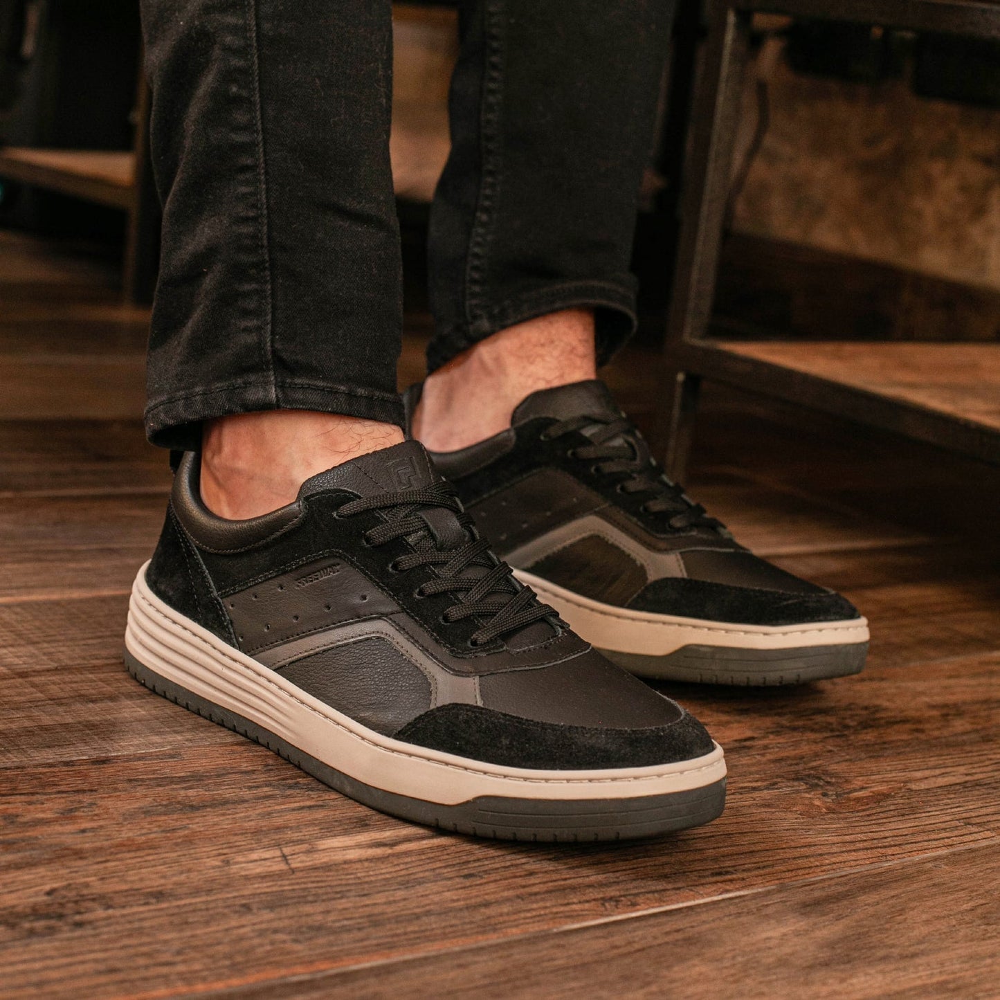 ZAPATILLA INDIGO NEGRO